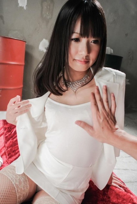 Kotomi Asakura modèle chaud photos