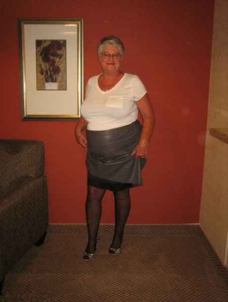 pinkfineart mature adulte exclusif archive