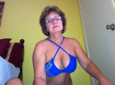 femme svelte de 60 ans sexe gratuit img