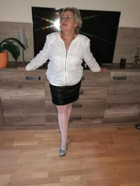 milf granny jambes xxx haute qualité photos