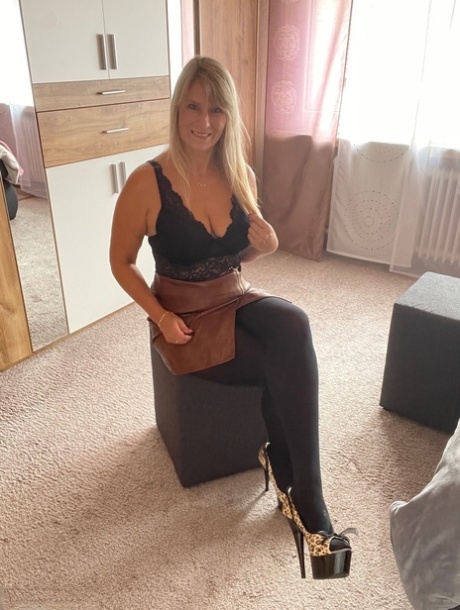 femme mature upskirt sexe sympa img