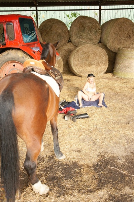 mature spreadture xxx chaud img