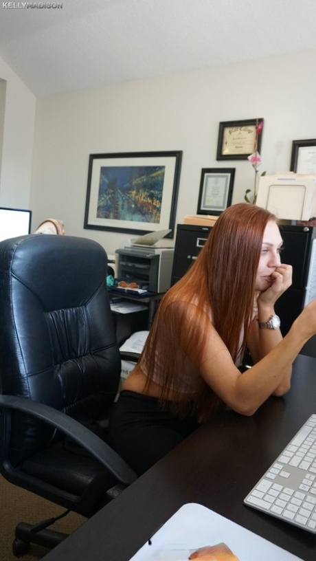 vieille femme conjurante nue en haute qualité photos