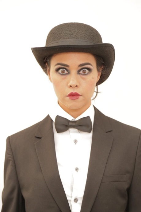 culotte noire sur une mamie mexicaine anale bel art galeries