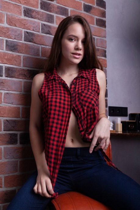 Flamy Nika star du porno gratuite galeries